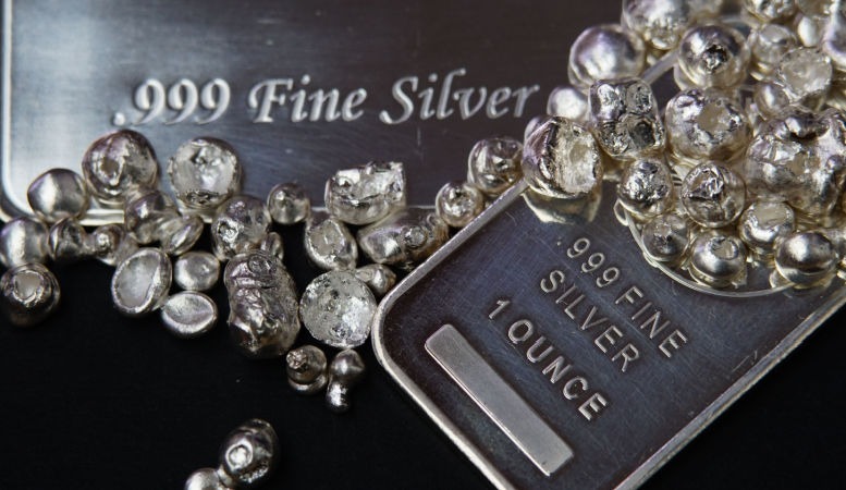 one ounce silver bar with silver nuggets